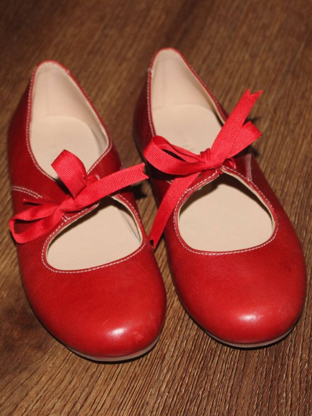 Girls Petits Marcheurs Red Leather Ribbon Lace Mary Janes Shoes Round Toe sz 13